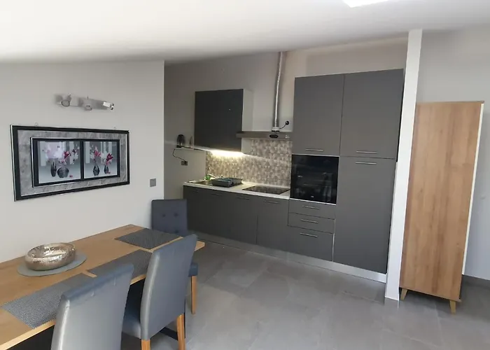 Apartment Dragica