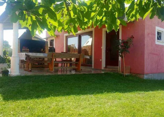 Apartment Dragica