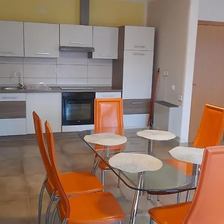 Apartment Dragica